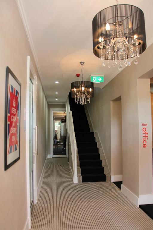Crossroads Hotel Нарабри Стая снимка